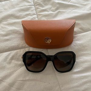 TORY BURCH sunglasses